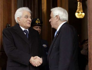 Παυλόπουλος - Ματταρέλα τετ α τετ στο Προεδρικό Μέγαρο (φωτό)